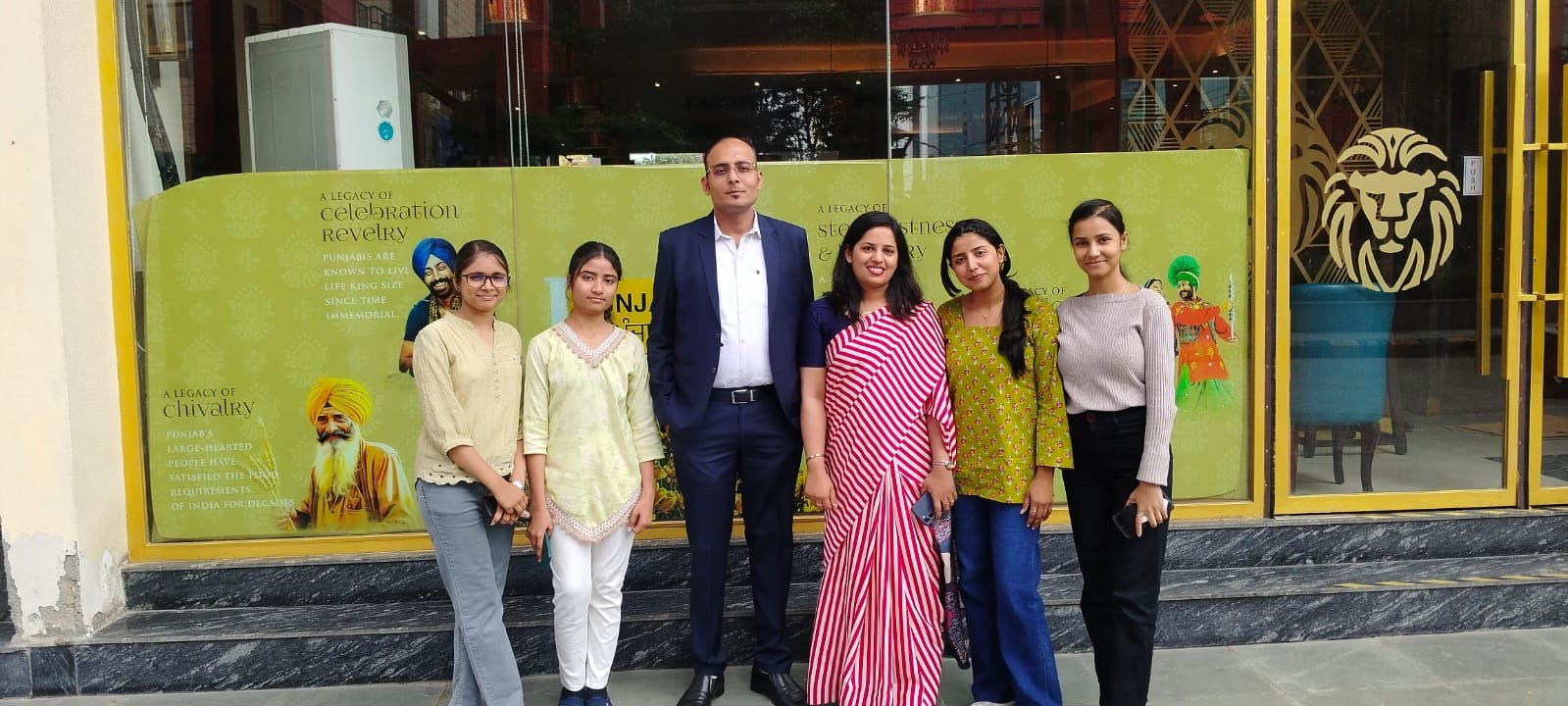 Akanksha Shashank & Associates CA Office - Professional Financial Services Gallery Image 1